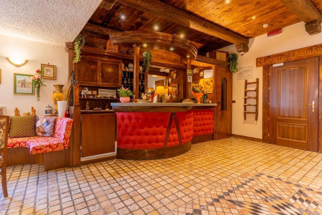 Hotel Des Alpes Saint-Rhemy-En-Bosses Zewnętrze zdjęcie