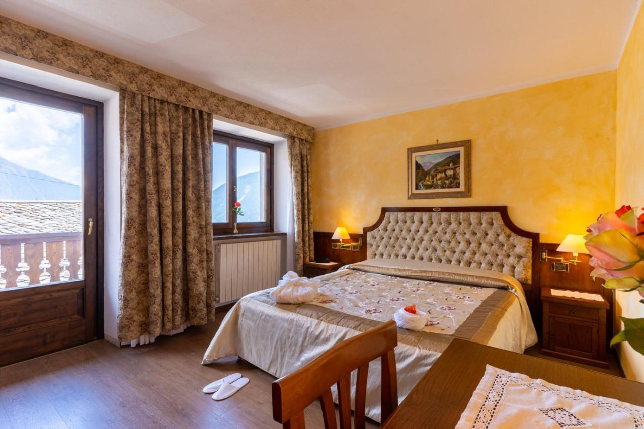 Hotel Des Alpes Saint-Rhemy-En-Bosses Zewnętrze zdjęcie