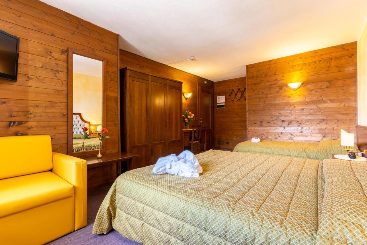Hotel Des Alpes Saint-Rhemy-En-Bosses Zewnętrze zdjęcie