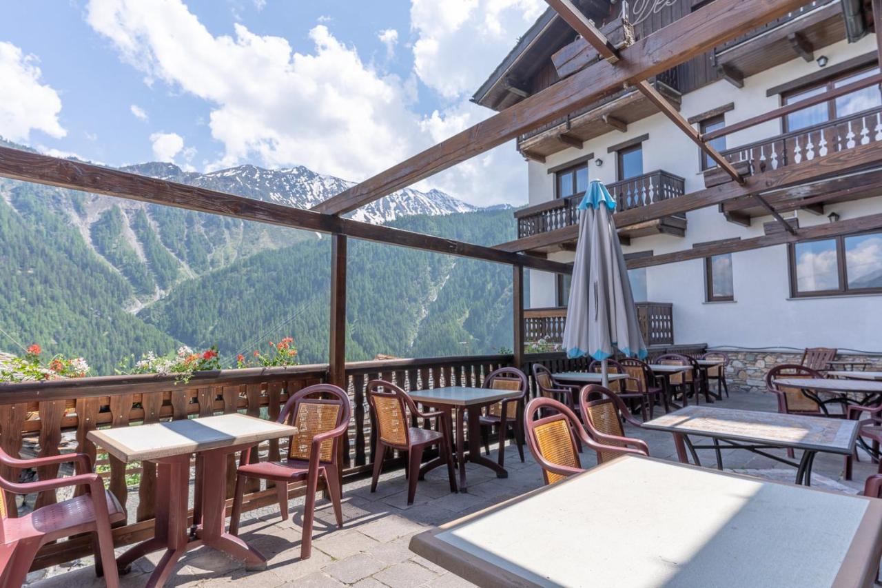 Hotel Des Alpes Saint-Rhemy-En-Bosses Zewnętrze zdjęcie