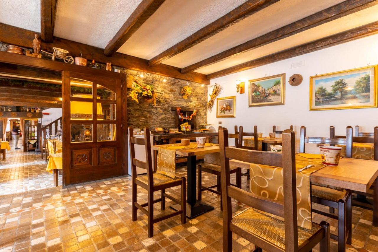 Hotel Des Alpes Saint-Rhemy-En-Bosses Zewnętrze zdjęcie