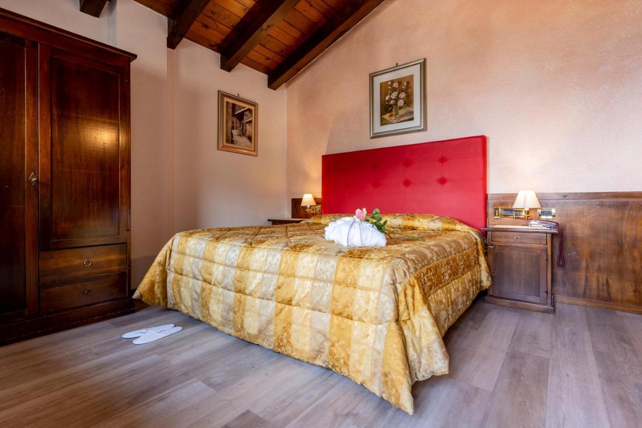 Hotel Des Alpes Saint-Rhemy-En-Bosses Zewnętrze zdjęcie