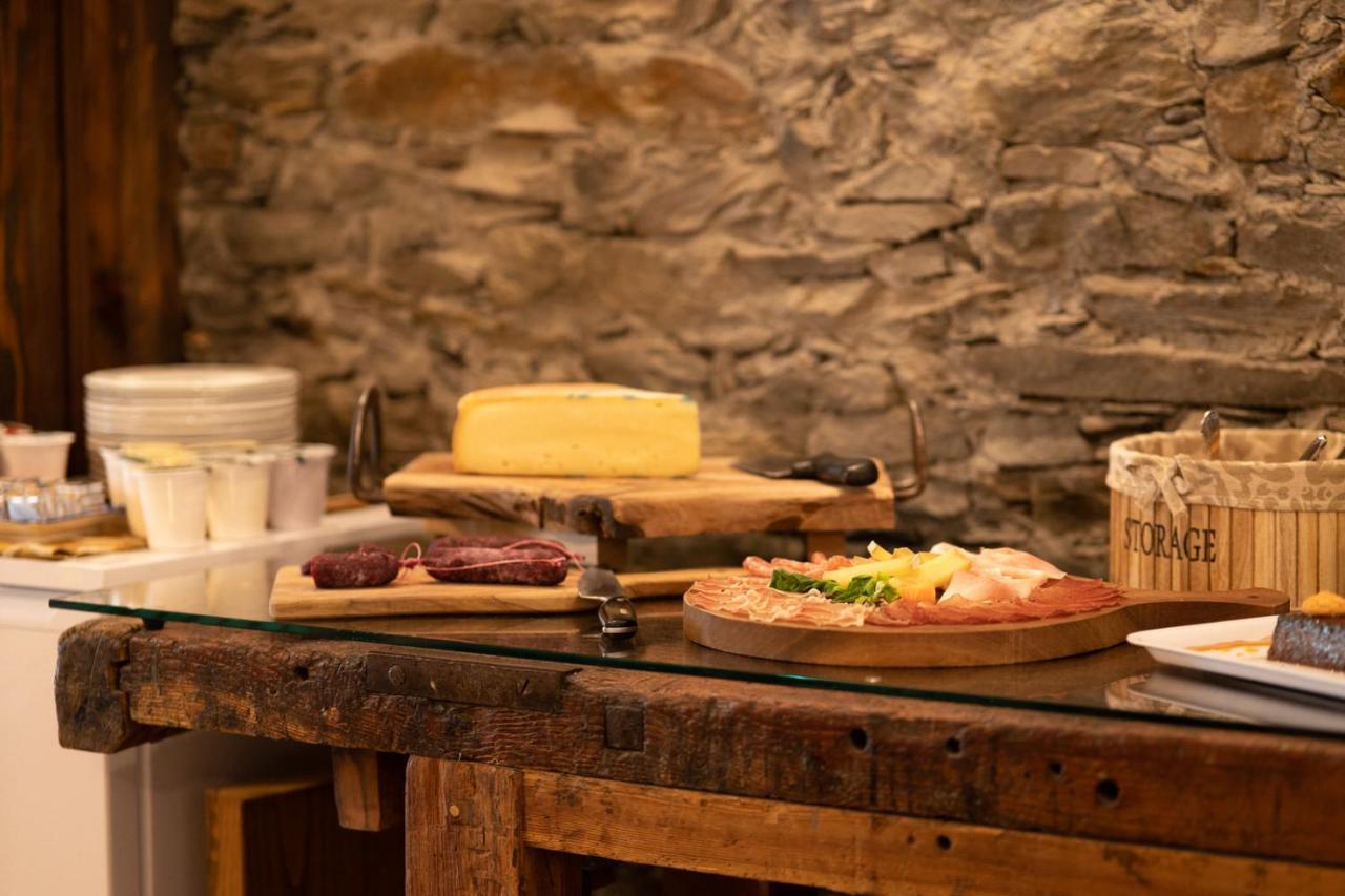 Hotel Des Alpes Saint-Rhemy-En-Bosses Zewnętrze zdjęcie